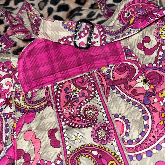 Vera Bradley crossbody - Picture 4 of 4